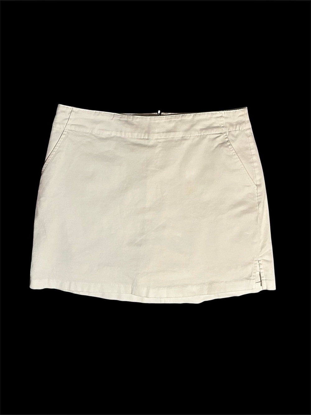 Classic Lady Hagan Golf Skort - Clean and Versatile